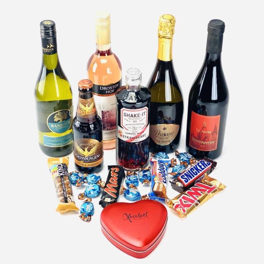 Send gave kasse med buket, bestil gave kasse, gave kasser, jule gave kasse, gave kasse med buket. gavekurv, bestil gavekurv, send gaverkurv, levering af gavekurv, send blomster, bestil blomster, levering af blomster, send buket, bestil buket, online blomster